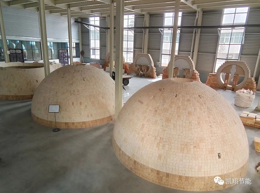 印度塔塔鋼鐵公司2#（5873m3）高爐熱風爐組及預熱爐用燃燒器耐材順利驗收